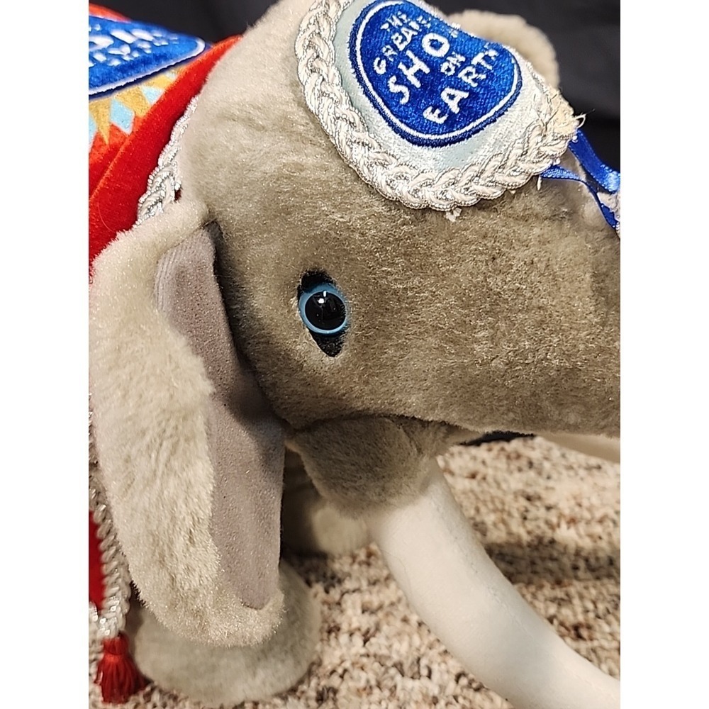 VINTAGE RINGLING BROS BARNUM 136TH EDITION ELEPHANT PLUSH STUFFED CIRCUS ANIMAL - Picture 5 of 12